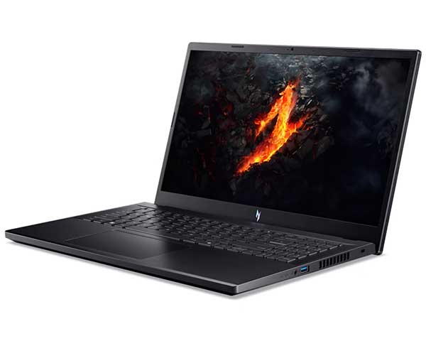 15.6" Nitro Gaming Laptop second view