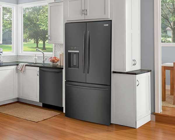 28' French Door Refrigerator Black Stainless